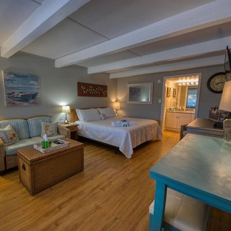 Waterway View Studio 2 W/ Pool, 1 Mile To Wrightsville Beach Уилмингтън Екстериор снимка