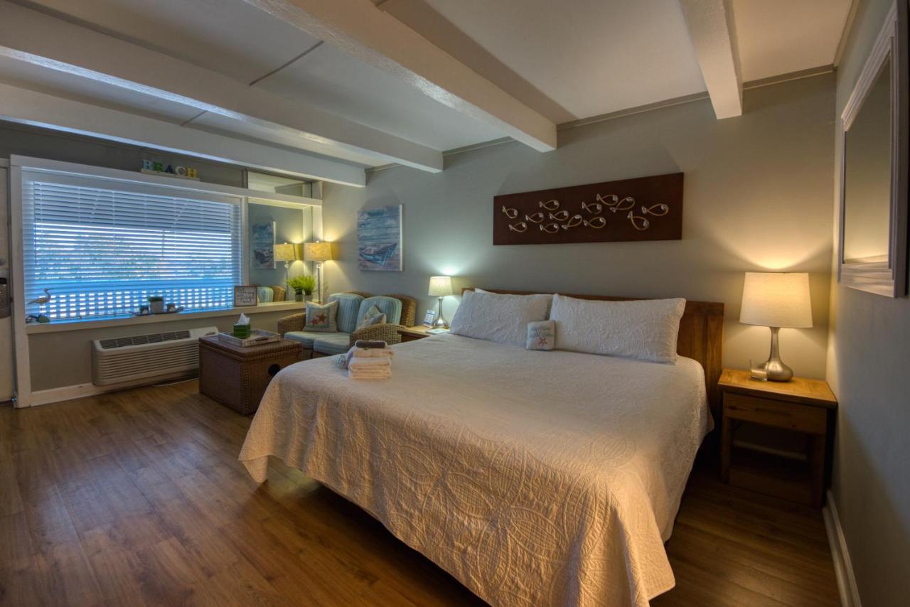 Waterway View Studio 2 W/ Pool, 1 Mile To Wrightsville Beach Уилмингтън Екстериор снимка